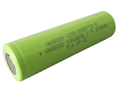 Uniross Rechargeable LIR18650FT 2600 Lithium Flat Top Battery