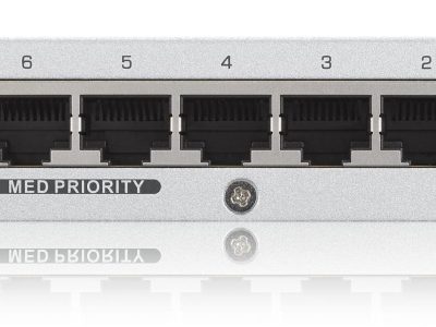 Zyxel 8-Port Gigabit Ethernet Switch with QoS Metal UK Plug GS-108BV3