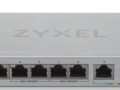 Zyxel Switch Multi-Gig 8-Port GbE + 2.5GbE + 10G SFP XGS1010-12